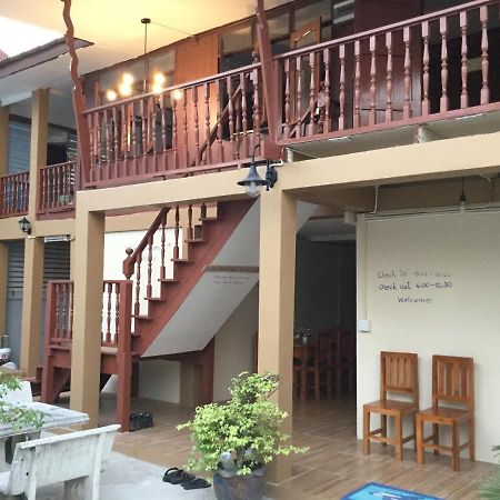 Siriwal Guesthouse Phra Nakhon Si Ayutthaya Esterno foto